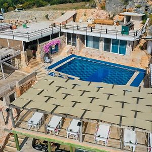 Mojo Sunset Boutique Hotel